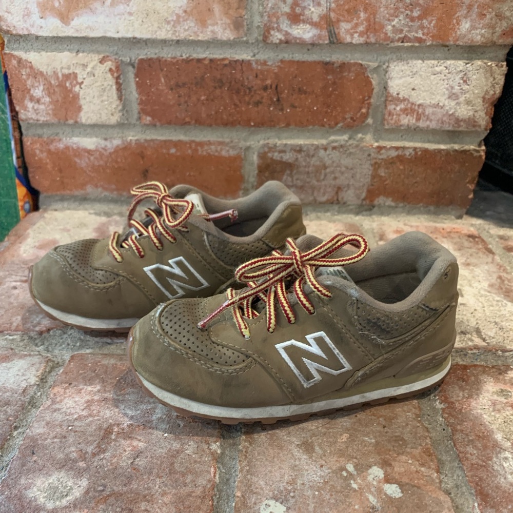 New balance toddler boy tennis shoes